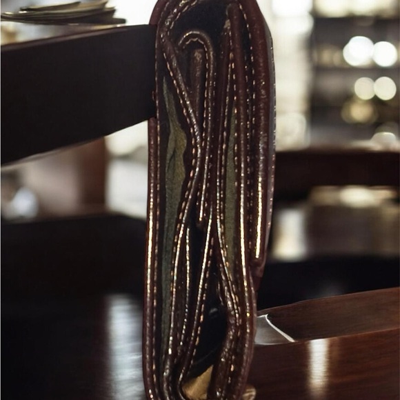 Authentic Fendi Zucca Print FF
Trifold Compact Wallet Vintage - Picture 4 of 5